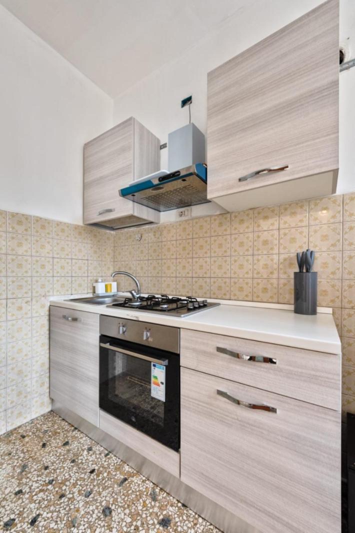 Cozy Best Apartment In City With Free Parking Marghera Exterior foto